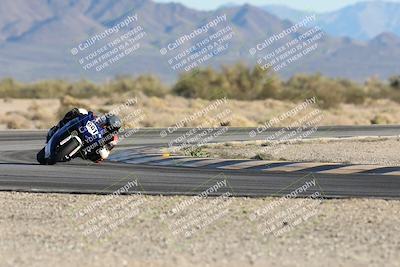 media/Dec-07-2025-CVMA (Sun) [[3e7d2de5dc]]/Race 16-Formula Middleweight/